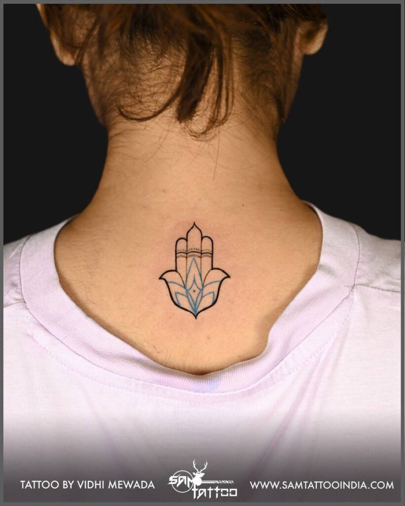 Minimal-Hamsa-hand-Tattoo
