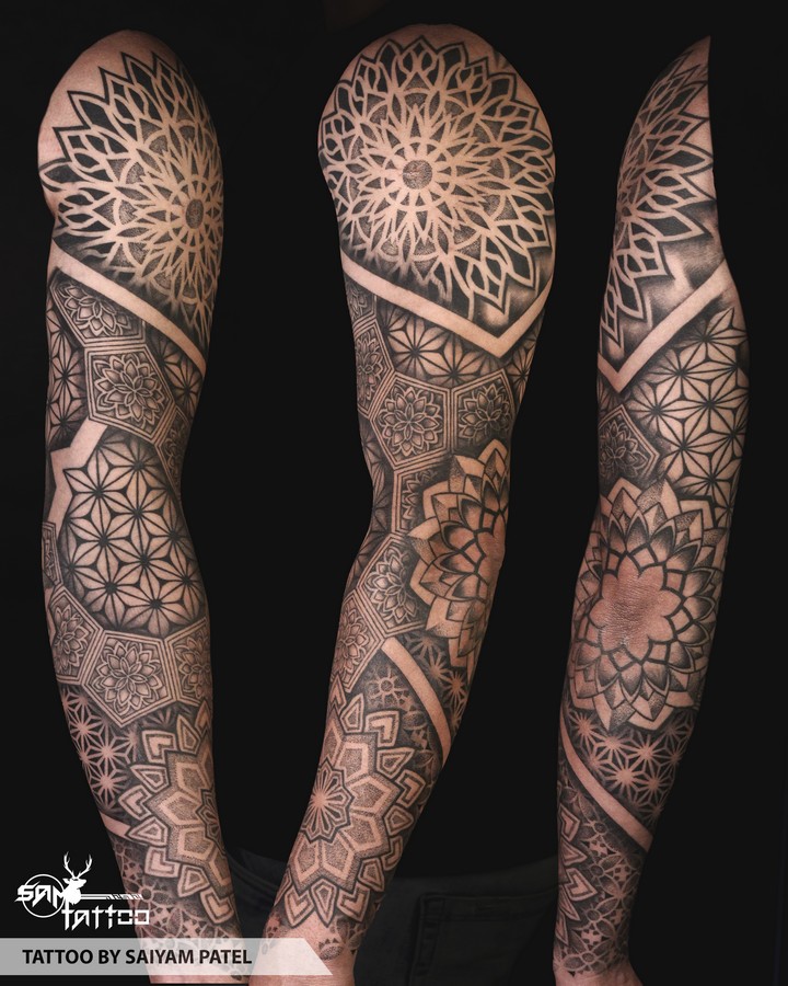 Thank you Samantha! Finished this one and added another mandala to her  other sleeve. All before lunch . . . . . . .artists .best.tattoo.page ⋆  Studio XIII Gallery